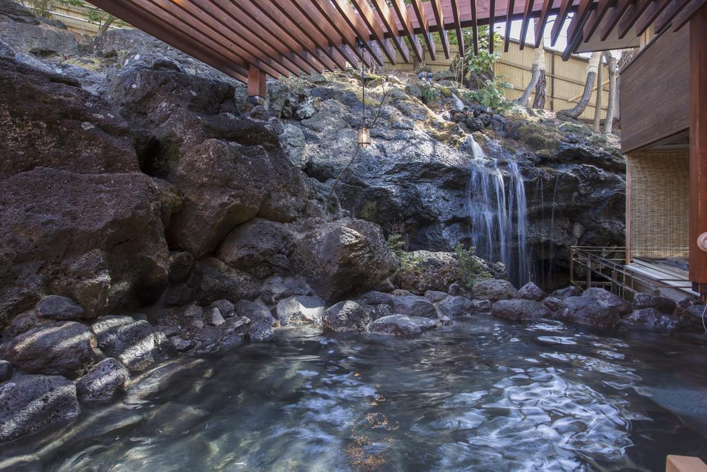 פוג'יקאוואגוצ'יקו Fuji Lake Hotel מראה חיצוני תמונה