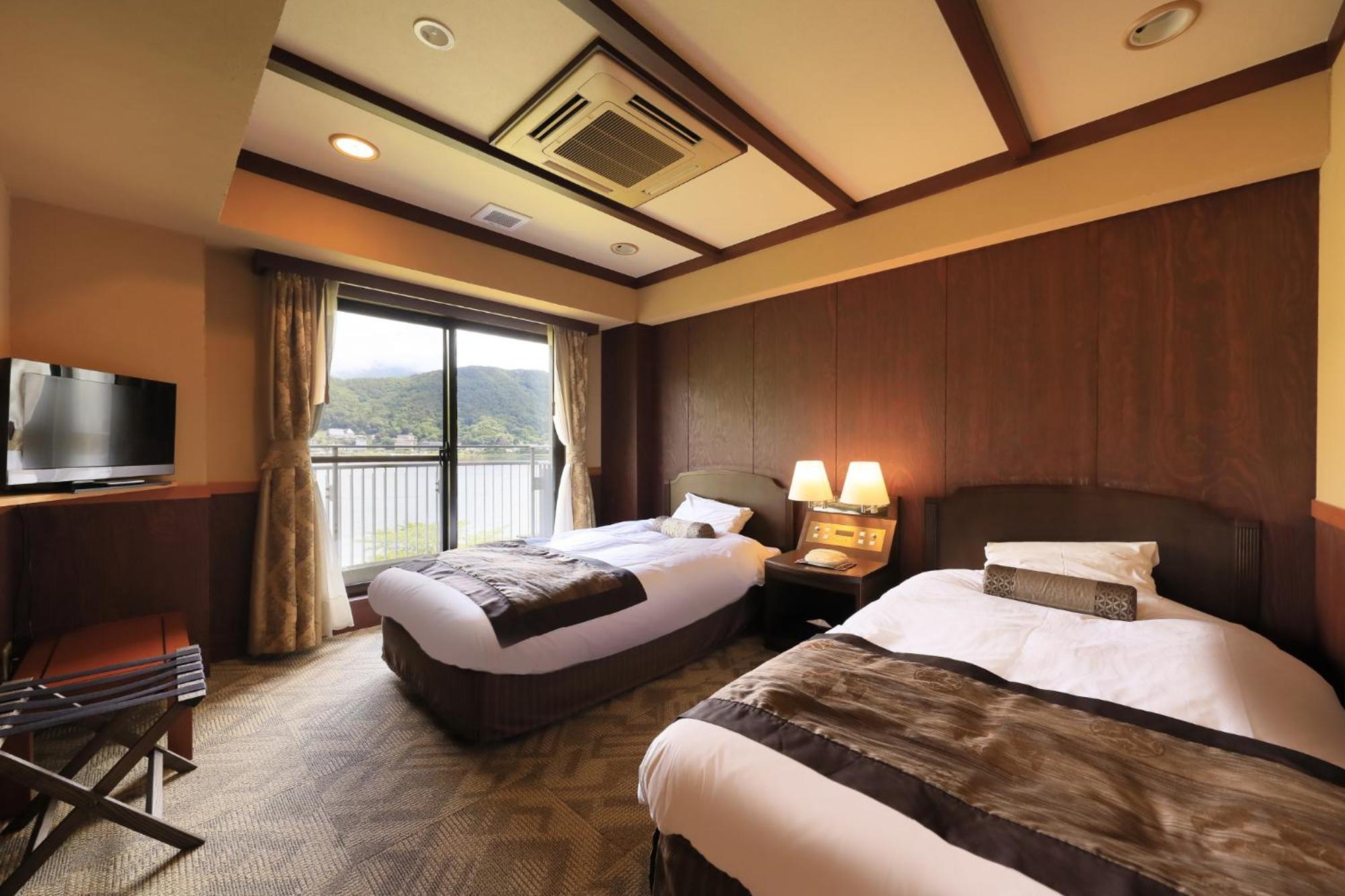 פוג'יקאוואגוצ'יקו Fuji Lake Hotel מראה חיצוני תמונה